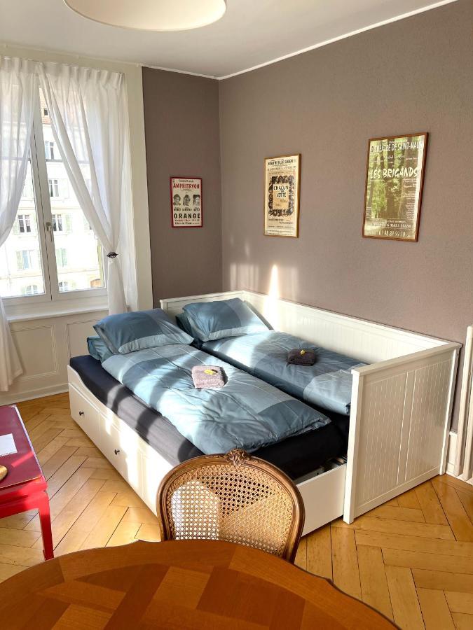Le Locle : Bel Appartement Chaleureux 외부 사진
