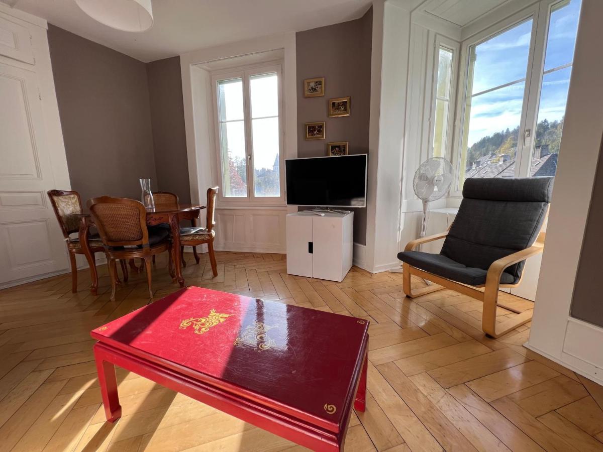Le Locle : Bel Appartement Chaleureux 외부 사진