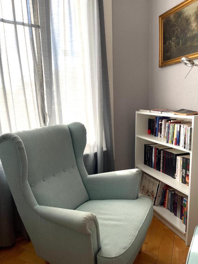 Le Locle : Bel Appartement Chaleureux 외부 사진